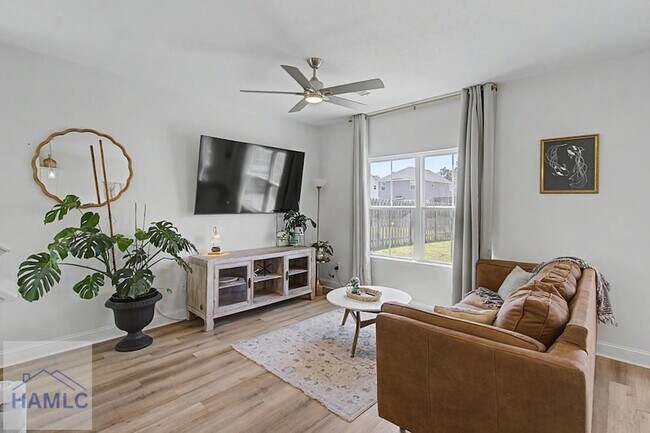 Foto del edificio - 900 Grayson Ave