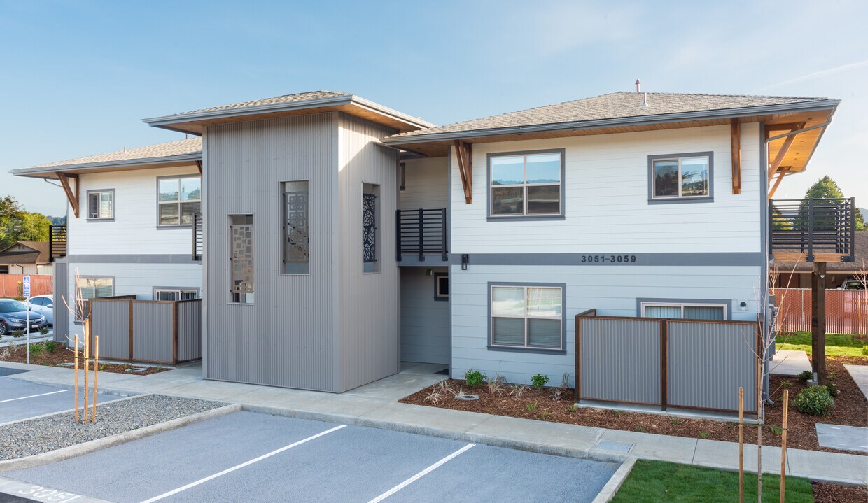 Smith Lane Apartments Apartments 30413099 Smith Ln Fortuna, CA