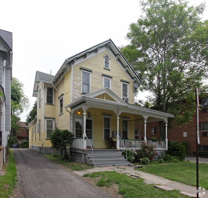 Primary Photo - 90 Park Ave