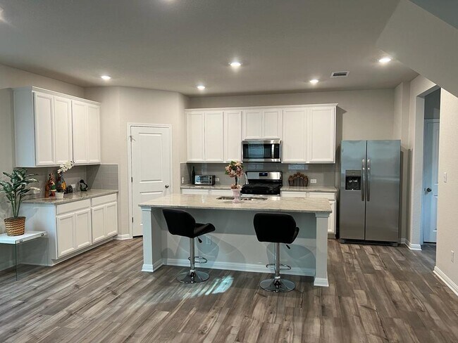 Building Photo - 138 Sawtooth Mountain Way