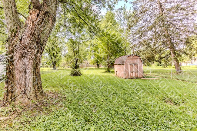 Foto del edificio - 4305 W Garver Dr