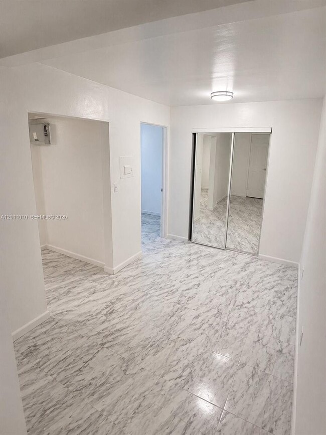 Foto del edificio - 2880 NW 169th Terrace