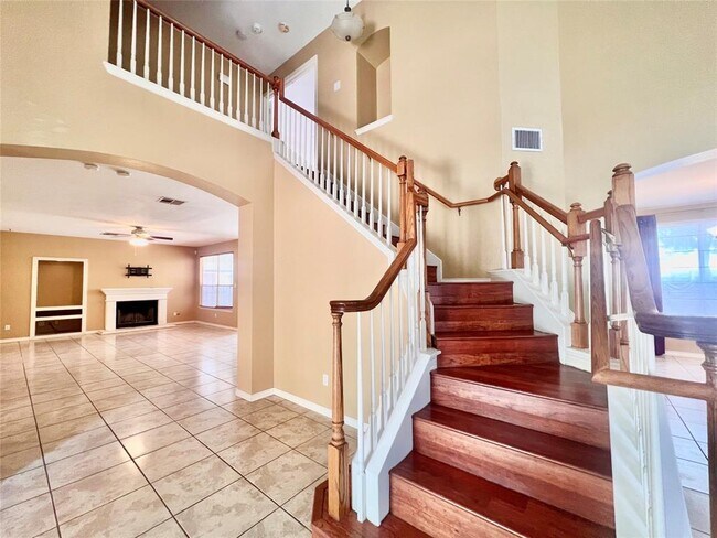 Foto del edificio - 9412 Lightwood Cove