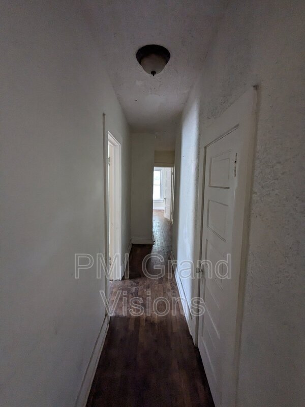 Foto del edificio - 1214 Lafayette Ave
