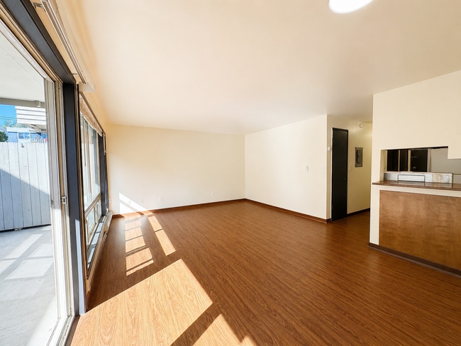 Photo - 921 North 96th St - Unit 13 Apartment