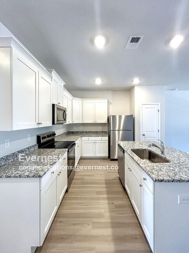 Foto del edificio - 2164 Willow Gln Dr