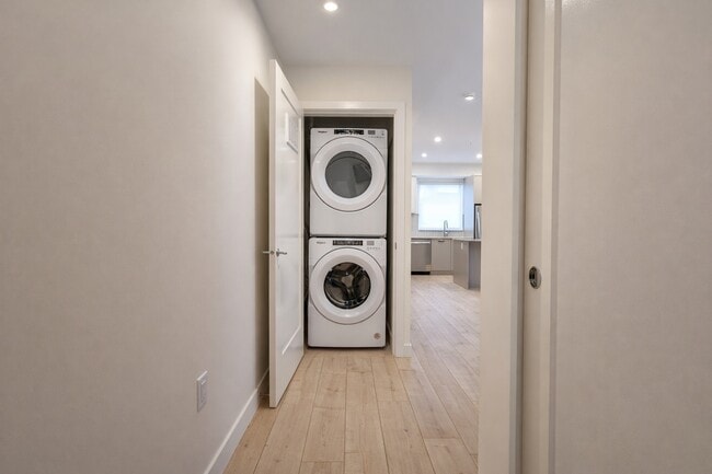 Building Photo - 13777-1375A 75a Ave