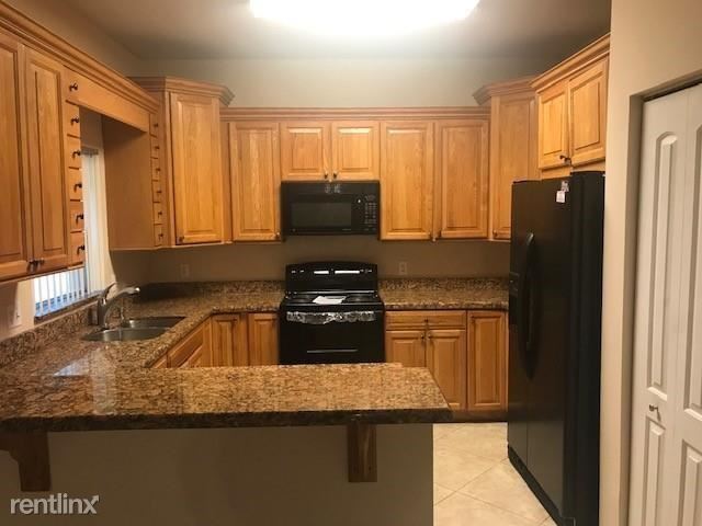 Foto del edificio - 4 br, 2.5 bath House - 10170 Festival Way