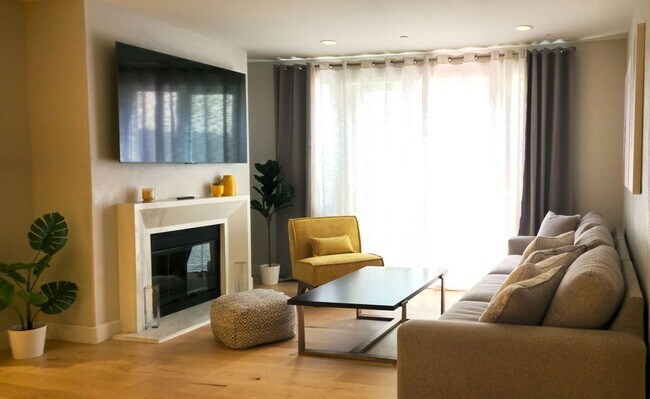 Foto del edificio - 10878 Bloomfield St