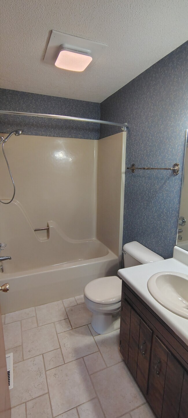 Foto del edificio - 126 Old Charleston Rd NE