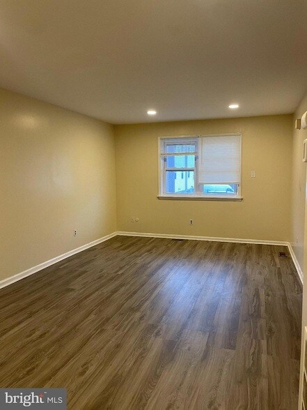 Foto del edificio - 304 Christopher Pl