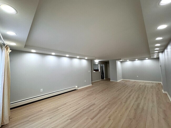 Foto del edificio - 131 Coolidge Ave