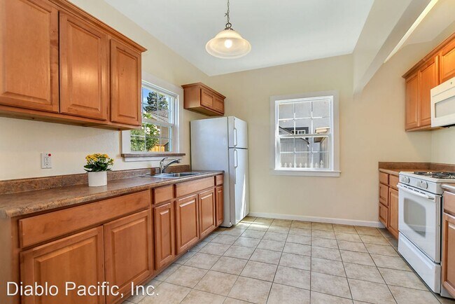 Building Photo - 1 br, 1 bath House - 1623 Berrellesa St