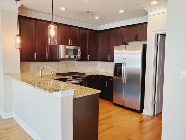 Building Photo - 1190 Lavista Cir NE