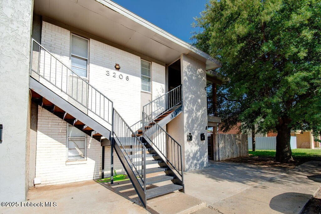 Foto principal - 3206 Salisbury Ave