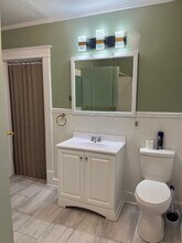 Building Photo - 902 Chicago Ave