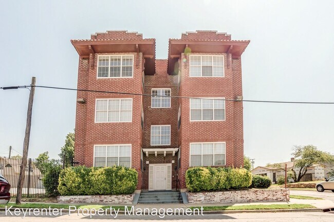 Building Photo - 404 E 12th St