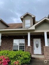 Building Photo - 310 Stratford Dr