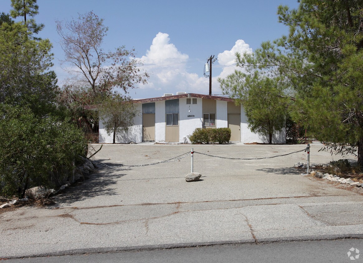 Foto del edificio - 68070 Club Circle Dr