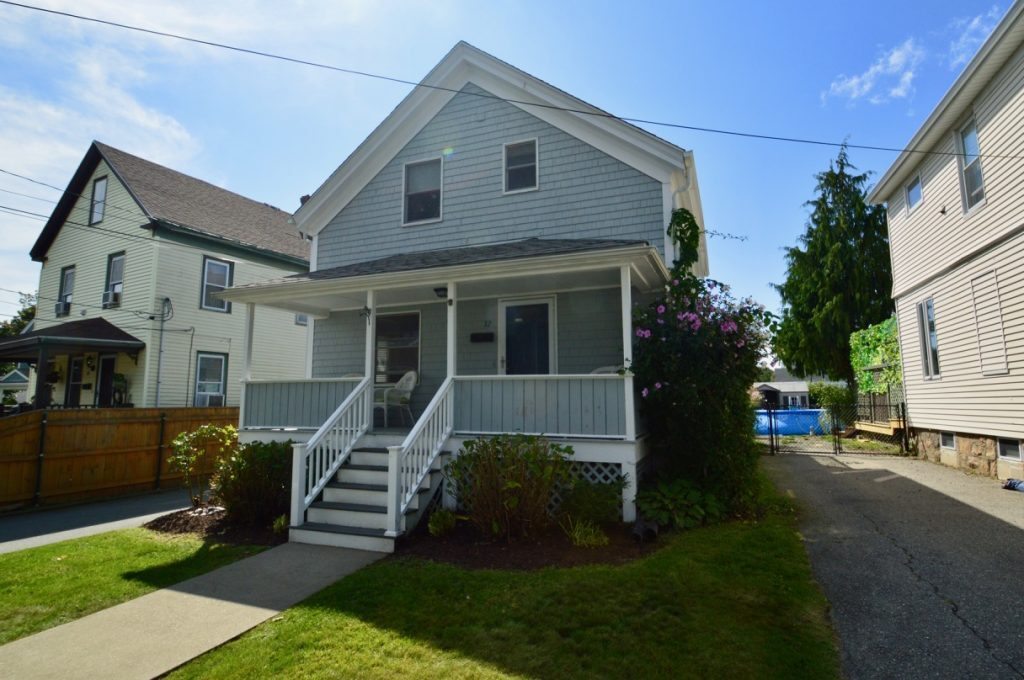 32 Fenner Ave, Newport, RI 02840 House for Rent in Newport, RI