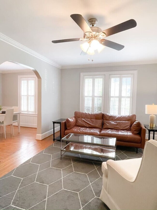 Building Photo - 2134 Winter St