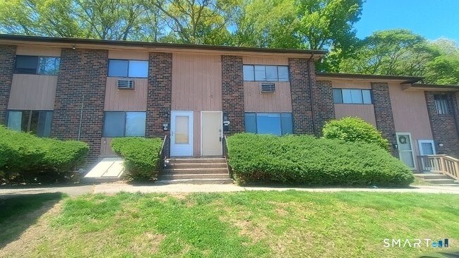 Building Photo - 244 Oakville Ave