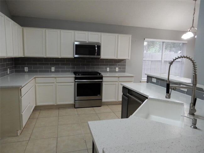 Foto del edificio - 1119 Nogales Bend Dr