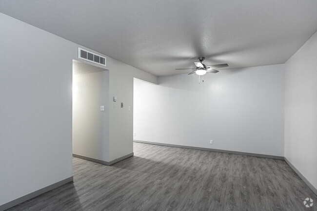 2HAB, 1BA - 855 ft² - Fieldhouse View Apartments