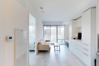 Building Photo - 18 Maitland Terrace