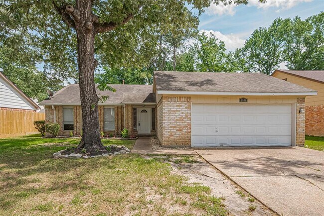 Foto del edificio - 2606 Lexington Woods Dr