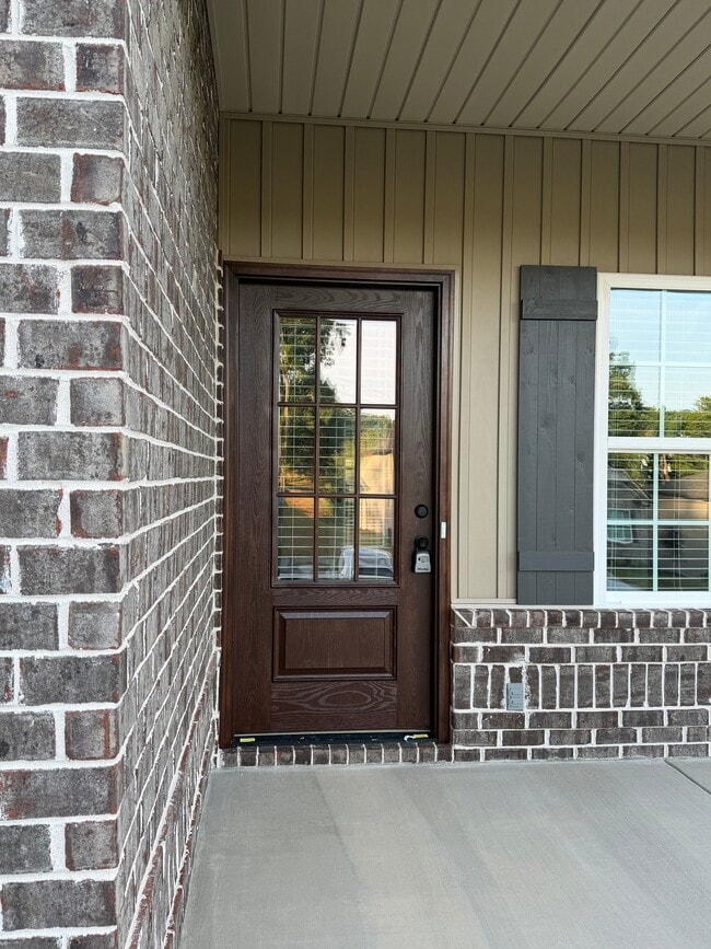 Building Photo - 2616 Parkers Mdw Ln