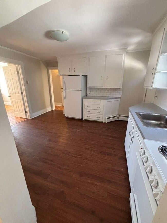 Building Photo - 99-103 Water St