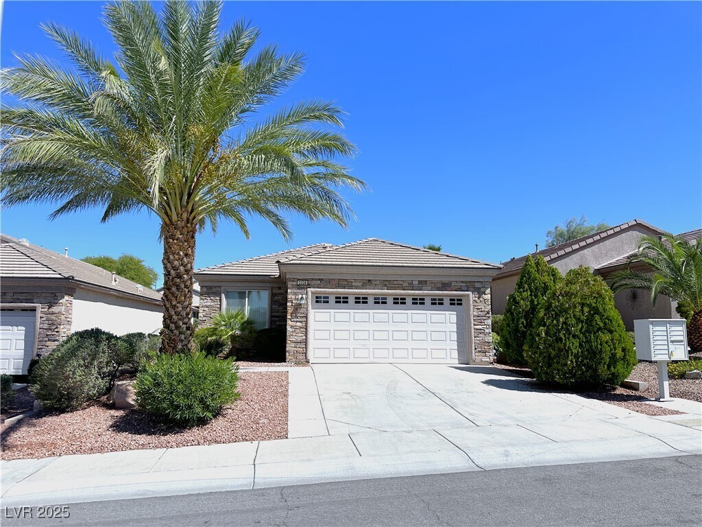 Foto principal - 2338 Peaceful Sky Dr