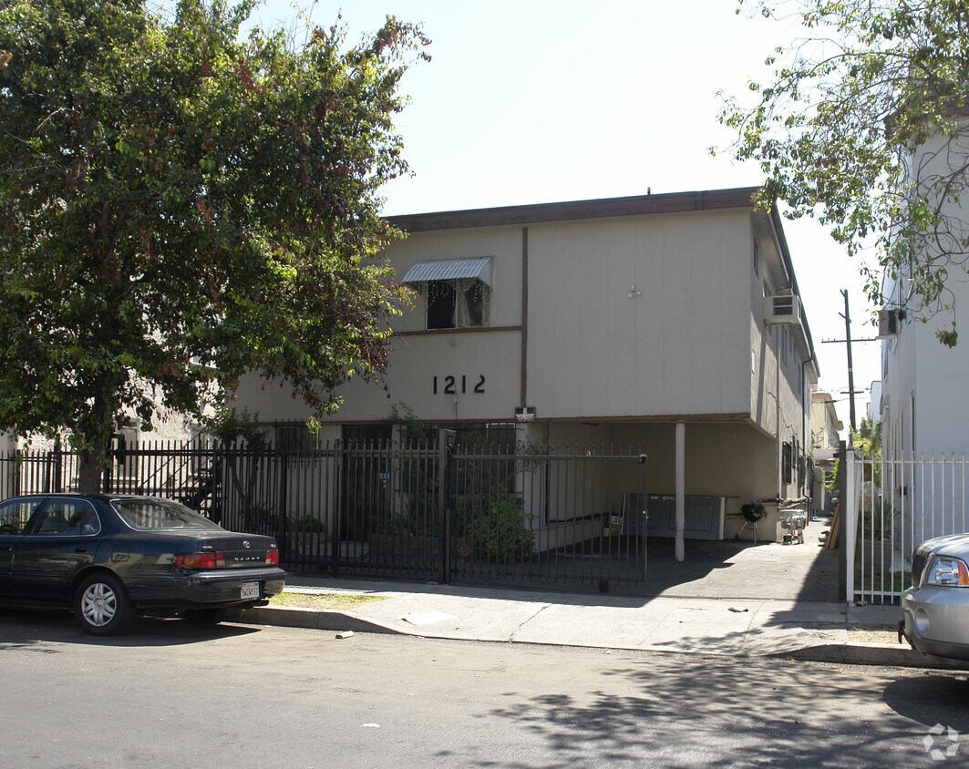 Building Photo - 1212 Gordon St