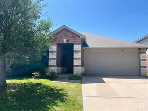 Building Photo - 1508 Mockingbird Dr
