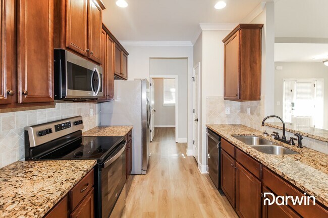 Building Photo - 933 Besse Way