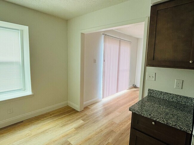 Foto del edificio - Riverside Apartments of Metairie