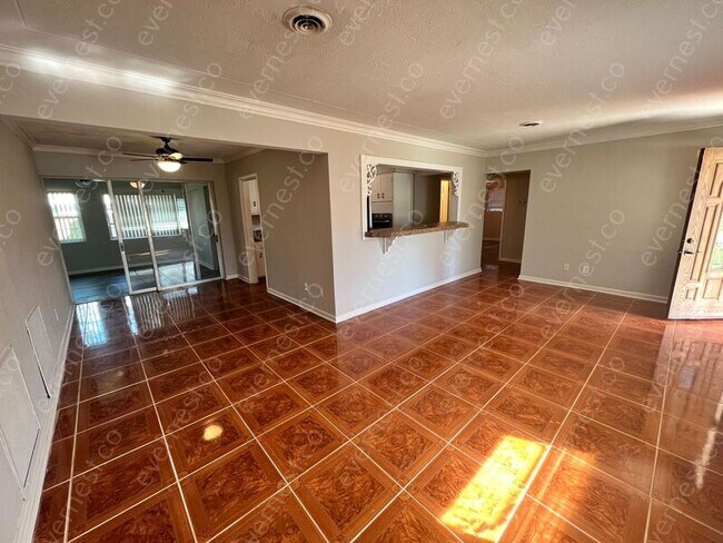Foto del edificio - 2391 67th Ave S