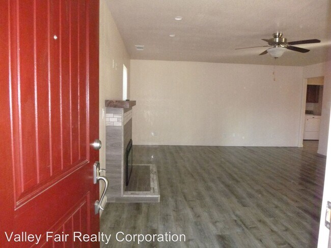 Building Photo - 990 Richland Rd