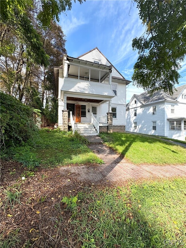 Building Photo - 71 Chedell Pl