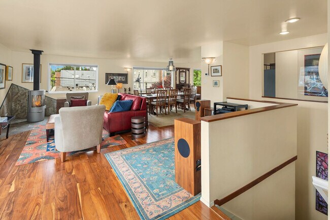 Foto del edificio - 401 W Galer St