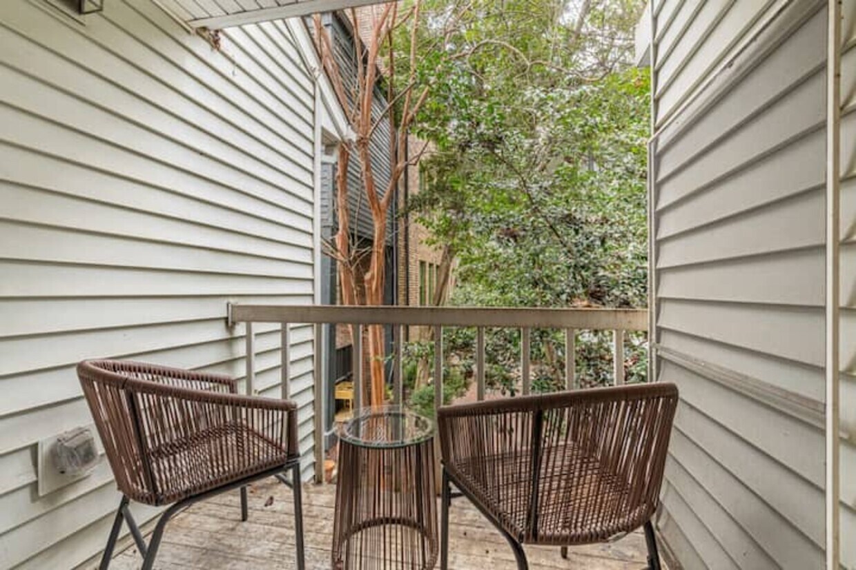 887 Juniper St NE Unit L.1347401, Atlanta, GA 30309 Apartment for