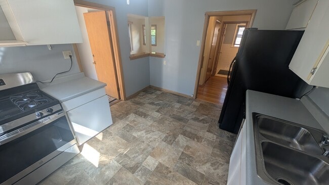 Foto del edificio - 5240 N Mohawk Ave