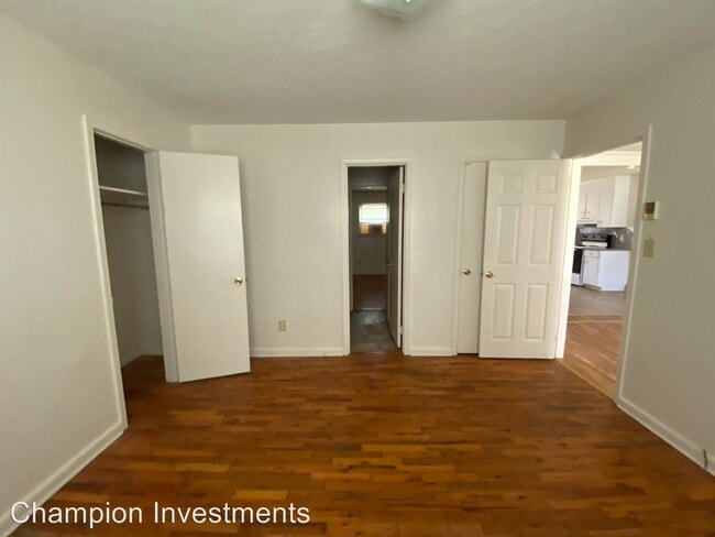 Foto del edificio - 122 Woodland Ave