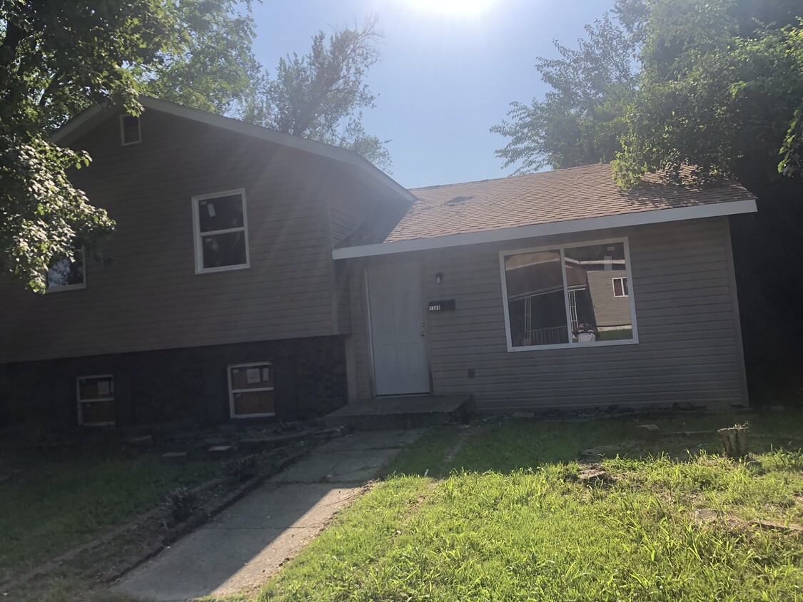 Foto principal - 1309 Oriole St