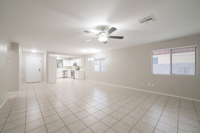 Foto del edificio - 7409 S 37th Glen