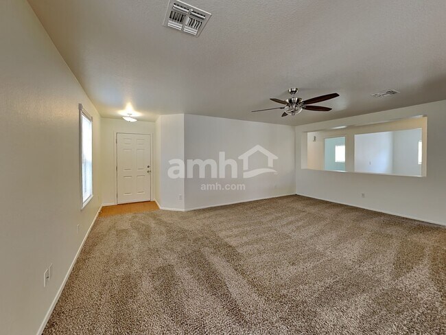 Foto del edificio - 11312 E Quintana Ave