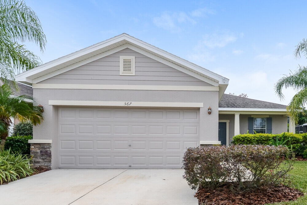 Foto principal - 567 19th St NW