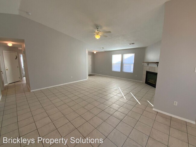 Building Photo - 3 br, 2 bath House - 10601 Rio Del Sole Ct NW