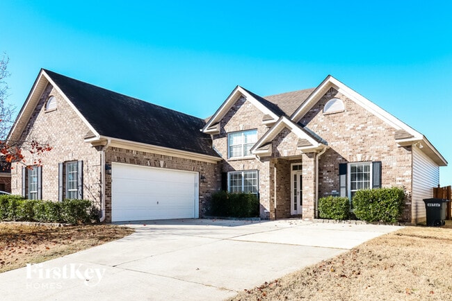 Building Photo - 600 Bentmoor Dr